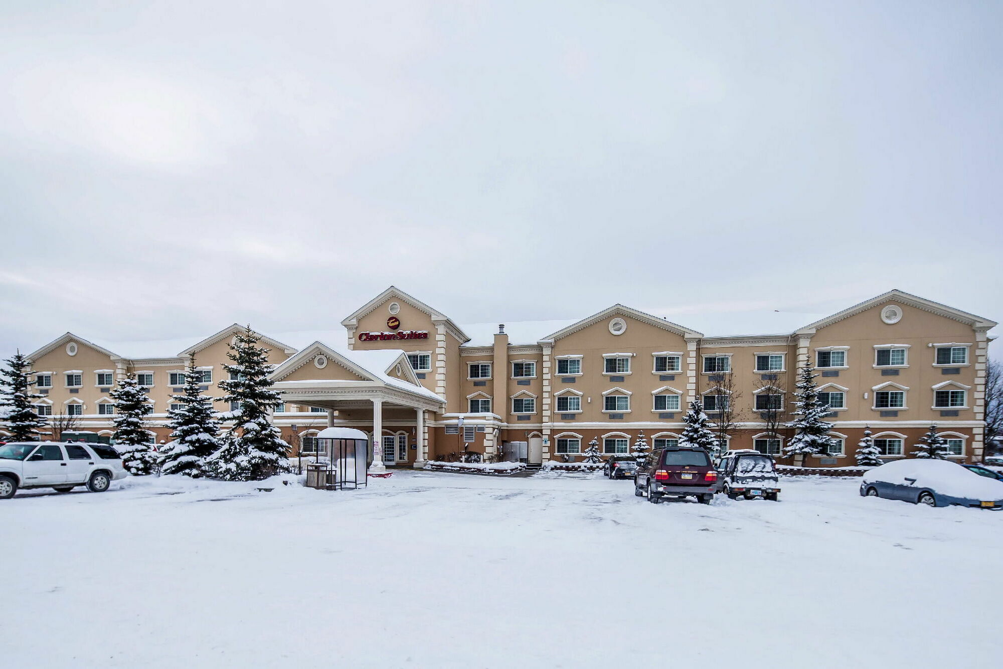 Clarion Suites Anchorage Downtown Exterior photo